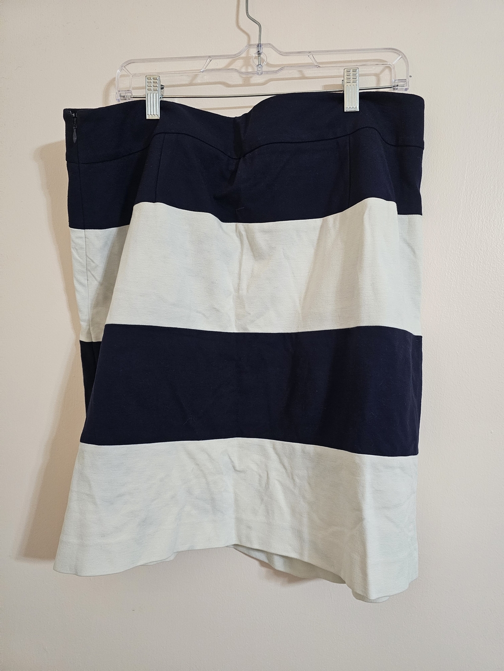 Talbots Sz 16 Navy and White Striped A-Line Skirt Preppy
